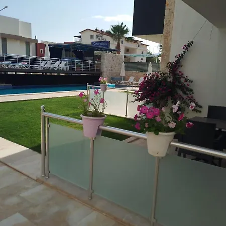 Stone House Aparts 1 1 Mit Poolterrasse Kalkan No 1 דירה